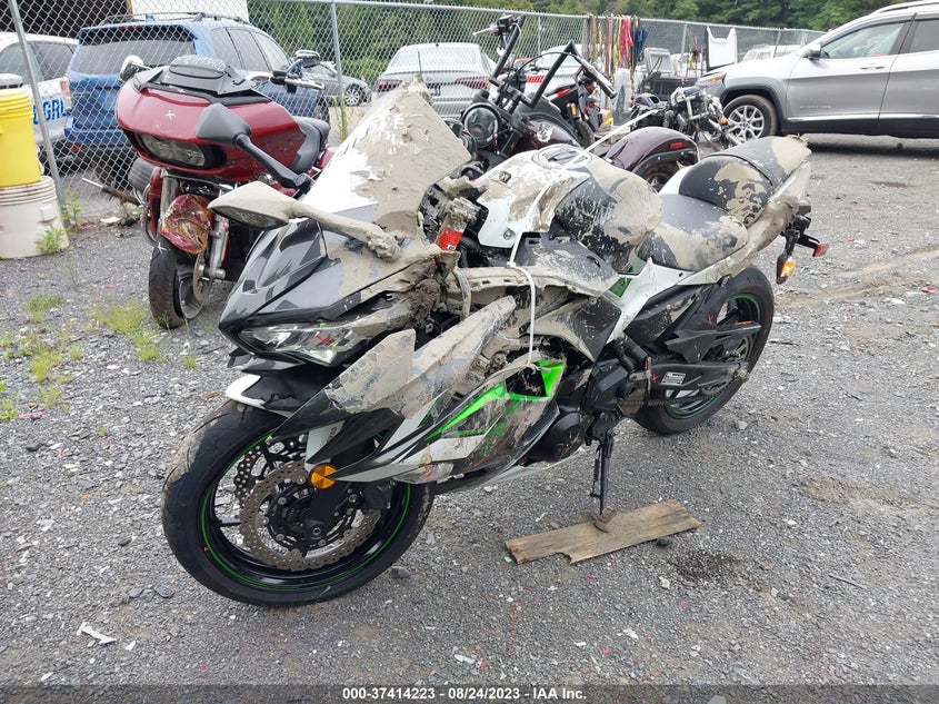 VIN ML5EXEM18NDA67377 2022 KAWASAKI EX650 M