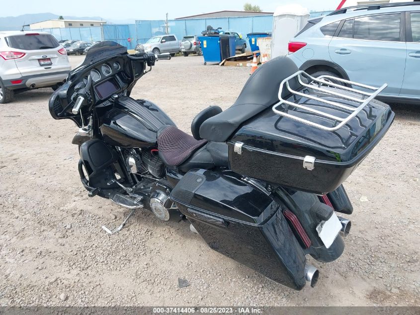 2015 HARLEY-DAVIDSON FLHXSE CVO STREET GLIDE - 1HD1PXN16FB955956