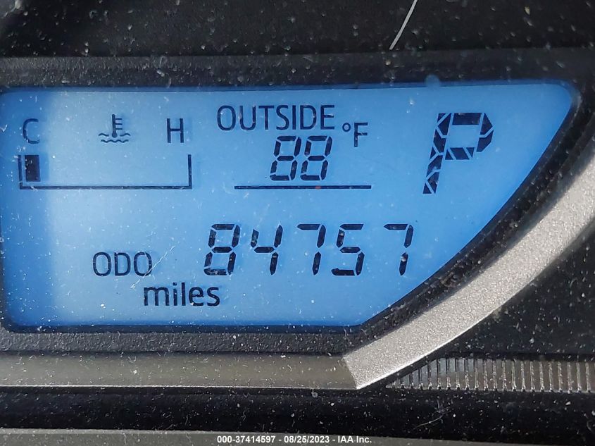 2015 TOYOTA RAV4 XLE - 2T3WFREV0FW168775