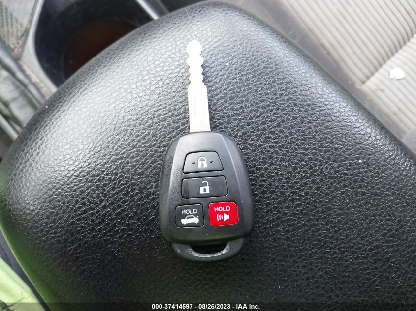 2015 TOYOTA RAV4 XLE - 2T3WFREV0FW168775