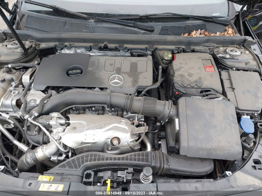 2020 MERCEDES-BENZ A-CLASS A 220 - W1K3G4EB0LJ238624