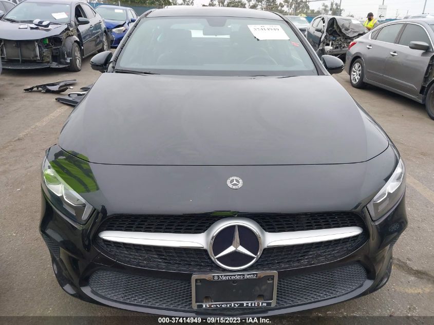 2020 MERCEDES-BENZ A-CLASS A 220 - W1K3G4EB0LJ238624