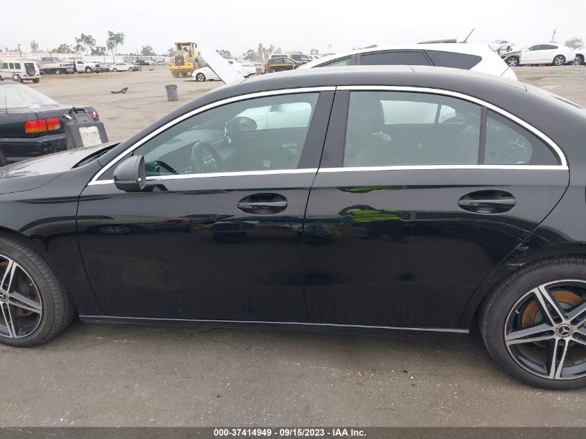 2020 MERCEDES-BENZ A-CLASS A 220 - W1K3G4EB0LJ238624
