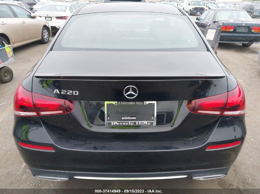 2020 MERCEDES-BENZ A-CLASS A 220 - W1K3G4EB0LJ238624