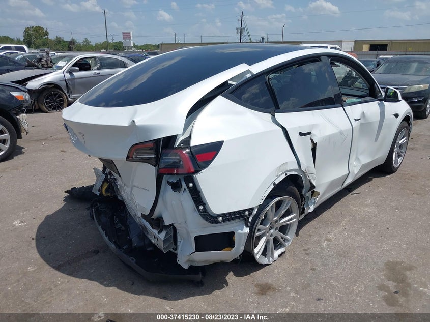 VIN 7SAYGDEE5PA144567 2023 TESLA MODEL Y LONG RANGE