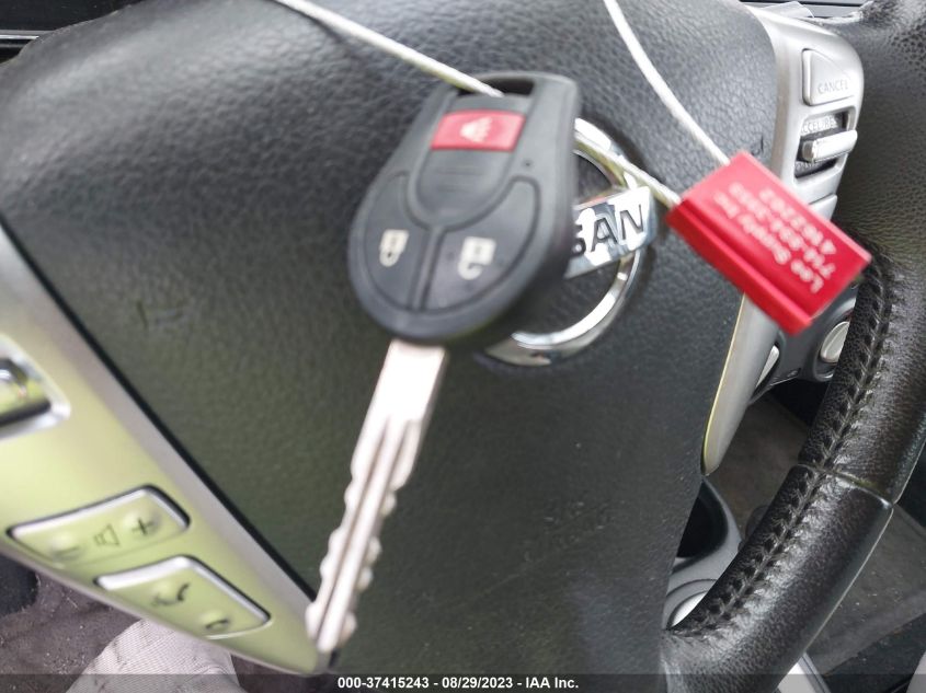 2014 NISSAN VERSA NOTE SV - 3N1CE2CP4EL359092