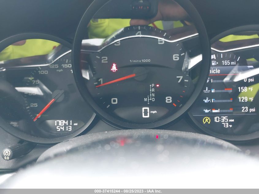2018 PORSCHE 718 CAYMAN - WP0AA2A87JK262315
