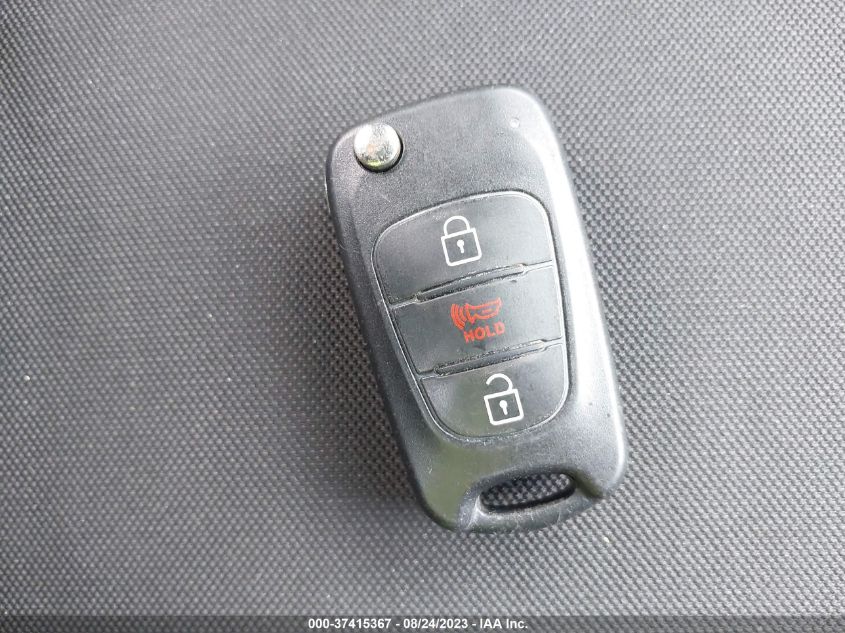 2013 KIA SOUL + - KNDJT2A63D7607923