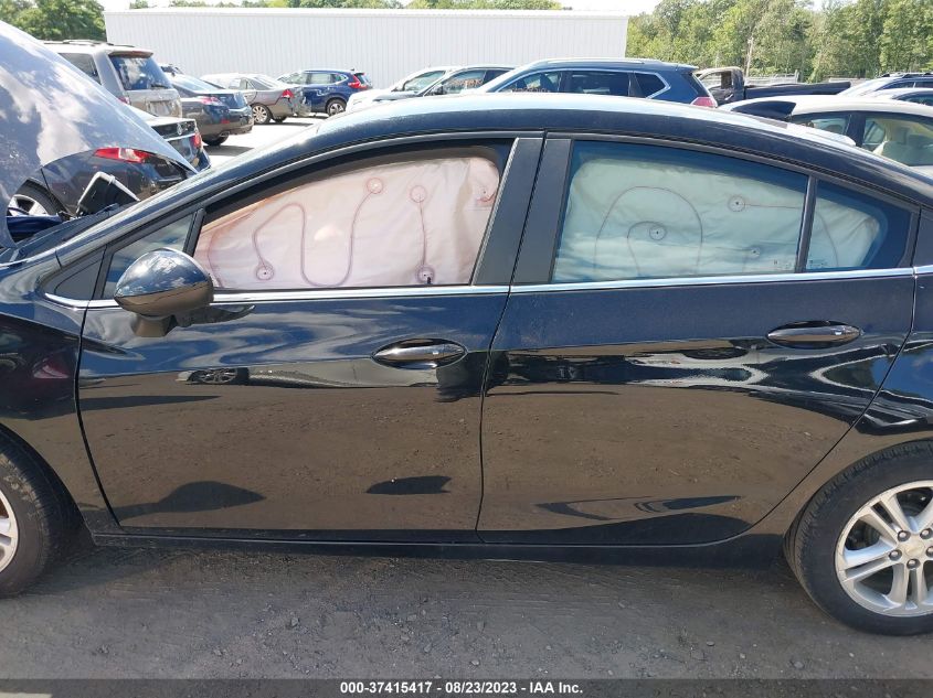 2018 CHEVROLET CRUZE LT - 1G1BE5SM2J7238182