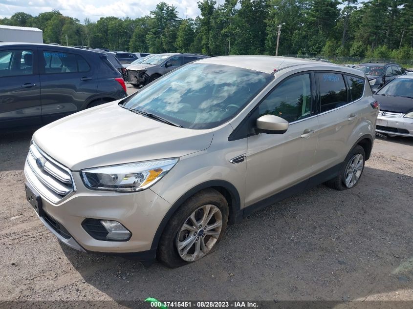 2017 FORD ESCAPE SE - 1FMCU9GDXHUA97884