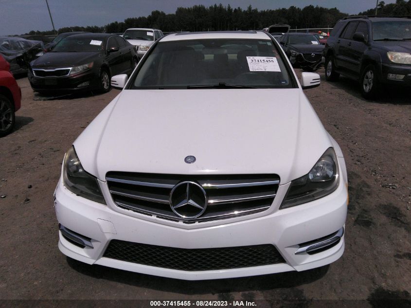 2014 MERCEDES-BENZ C-CLASS C 250 LUXURY - WDDGF4HB0EA949288