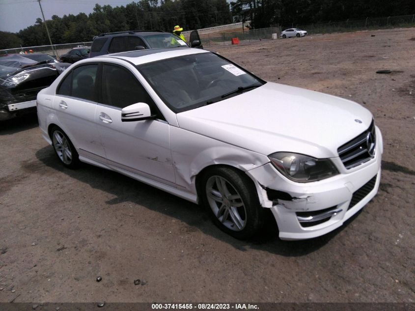 2014 MERCEDES-BENZ C-CLASS C 250 LUXURY - WDDGF4HB0EA949288
