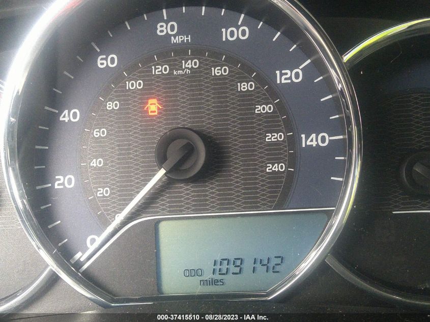 2015 TOYOTA COROLLA LE - 5YFBURHE2FP319321