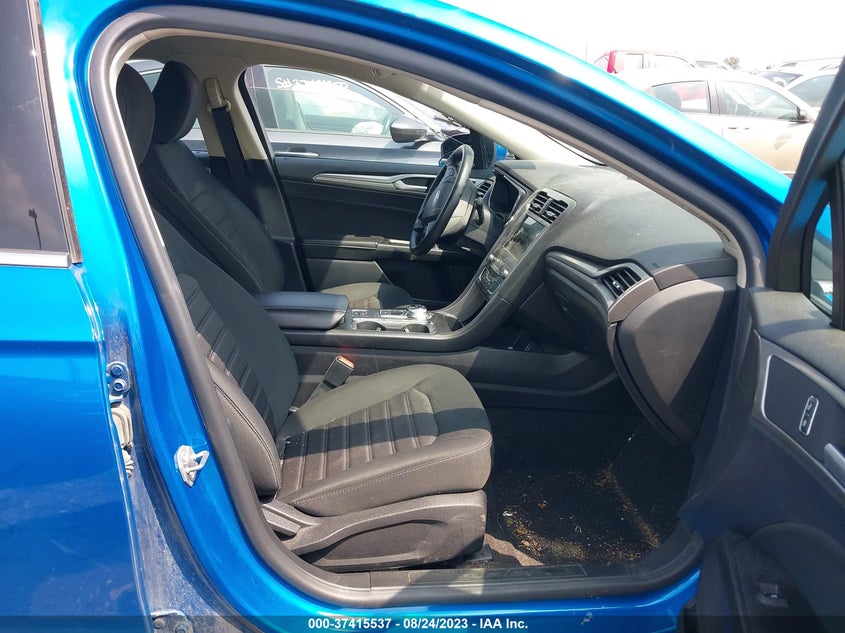 VIN 3FA6P0HD7LR166796 2020 FORD FUSION SE