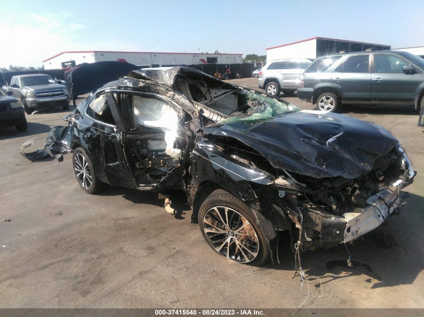 2019 TOYOTA CAMRY LE/SE/XLE/L - 4T1B11HKXKU223235