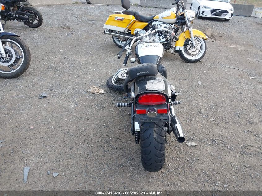 2002 HONDA VT600 CD - JH2PC21312M310431