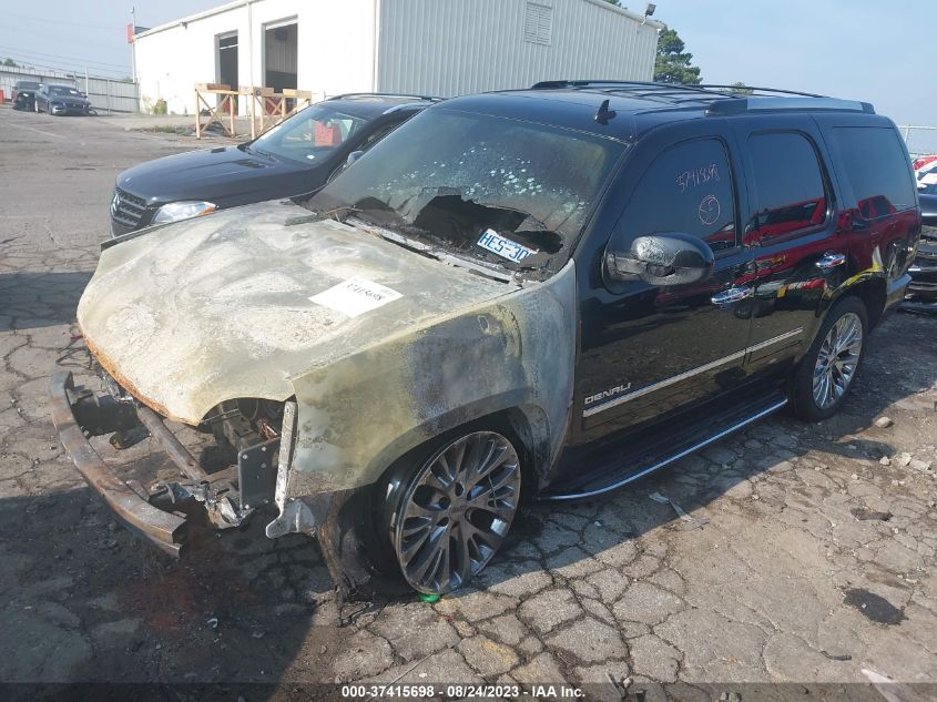 2013 GMC YUKON DENALI - 1GKS2EEF8DR107381