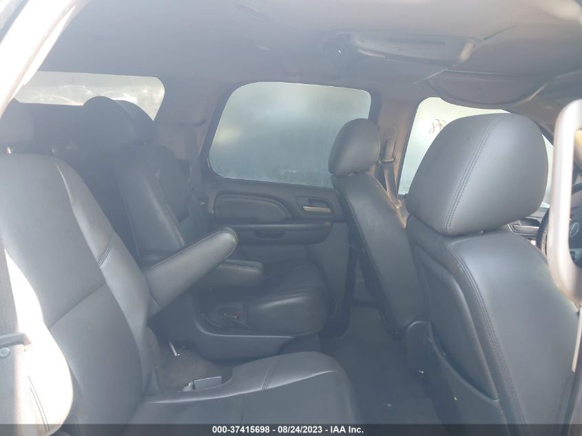 2013 GMC YUKON DENALI - 1GKS2EEF8DR107381