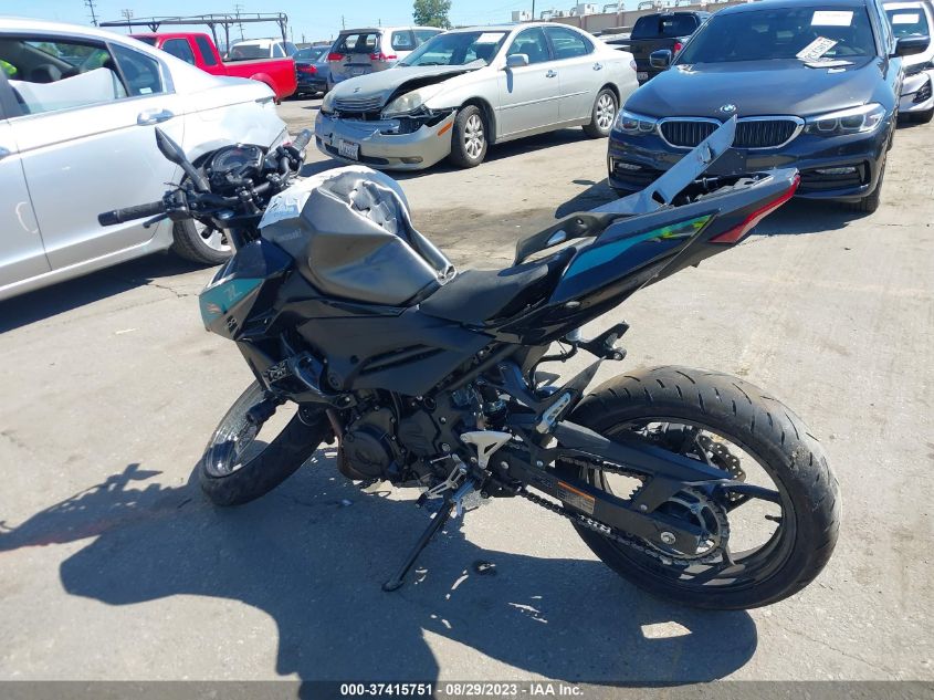 VIN JKAERKD11PDAR7347 2023 KAWASAKI ER400 D