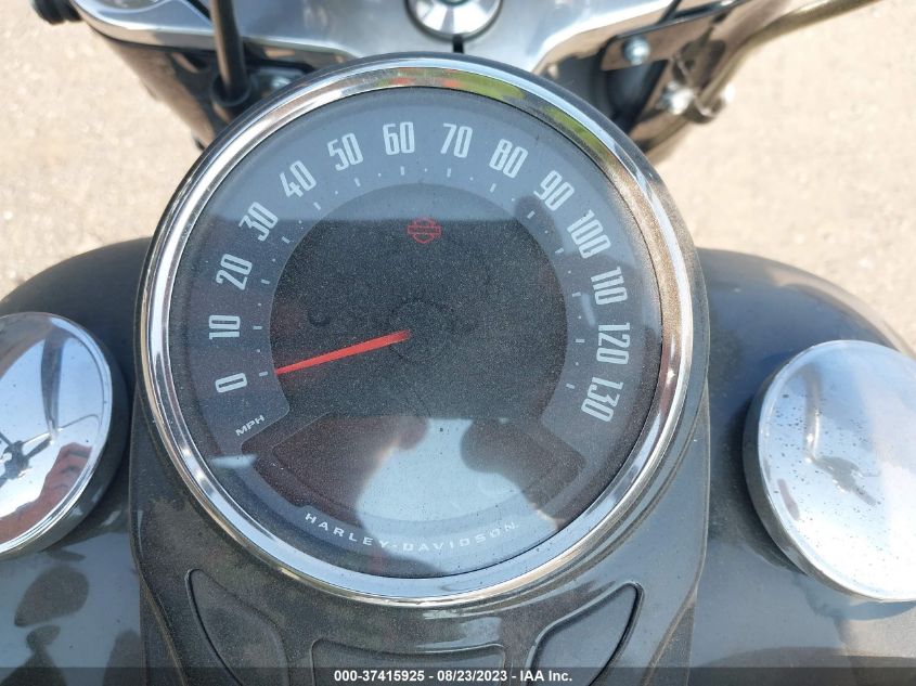 2019 HARLEY-DAVIDSON FLHCS 1HD1YBK26KB038040