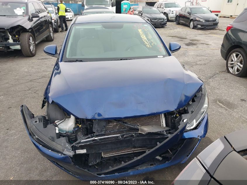 2018 HYUNDAI ELANTRA SEL - 5NPD84LF0JH294165