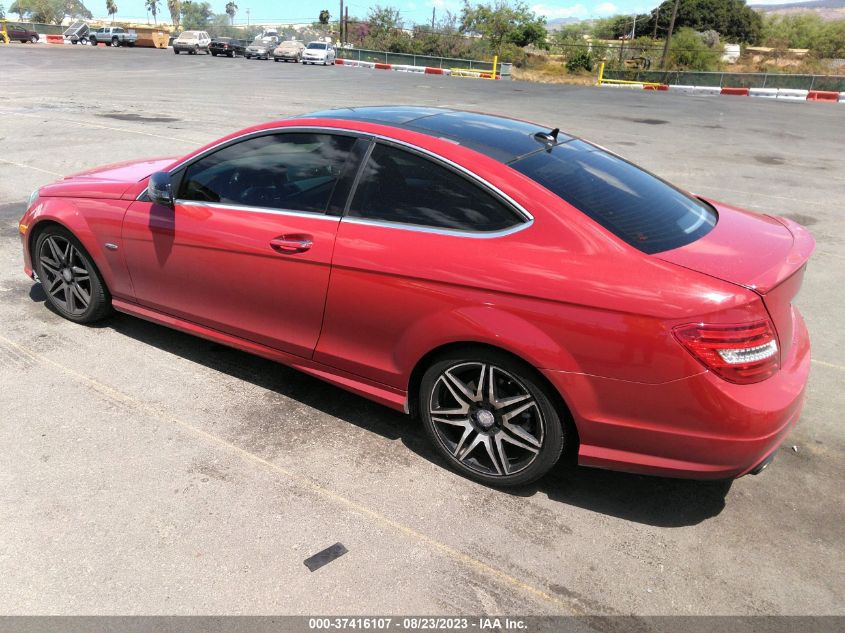 2013 MERCEDES-BENZ C-CLASS C 250 - WDDGJ4HB1DG027509