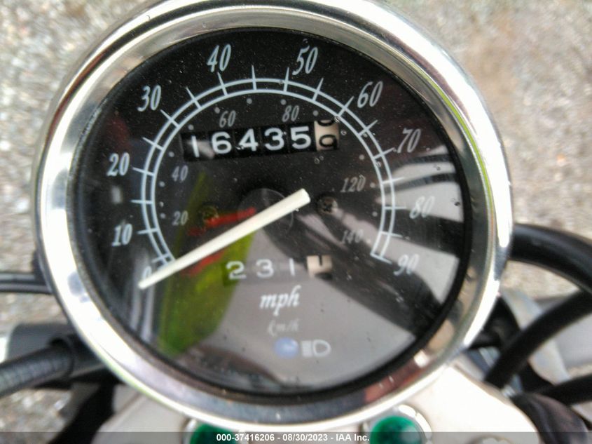 2001 SUZUKI GZ250 - JS1NJ48A512102255