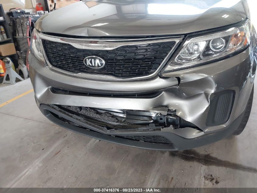 2015 KIA SORENTO LX - 5XYKT3A60FG630608