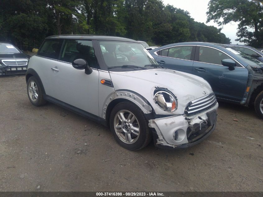 2013 MINI COOPER HARDTOP - WMWSU3C59DT544729