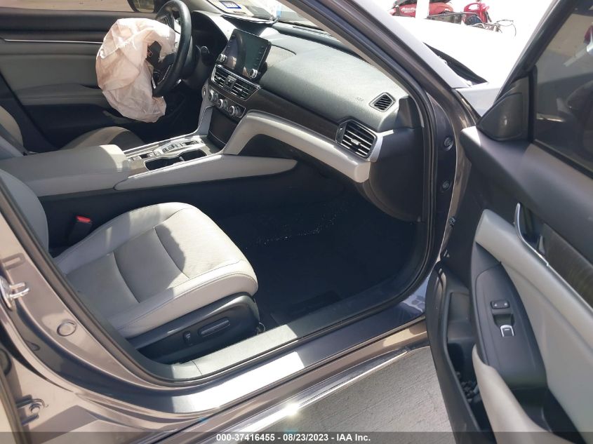 VIN 1HGCV3F56KA004068 2019 HONDA ACCORD HYBRID EX-L