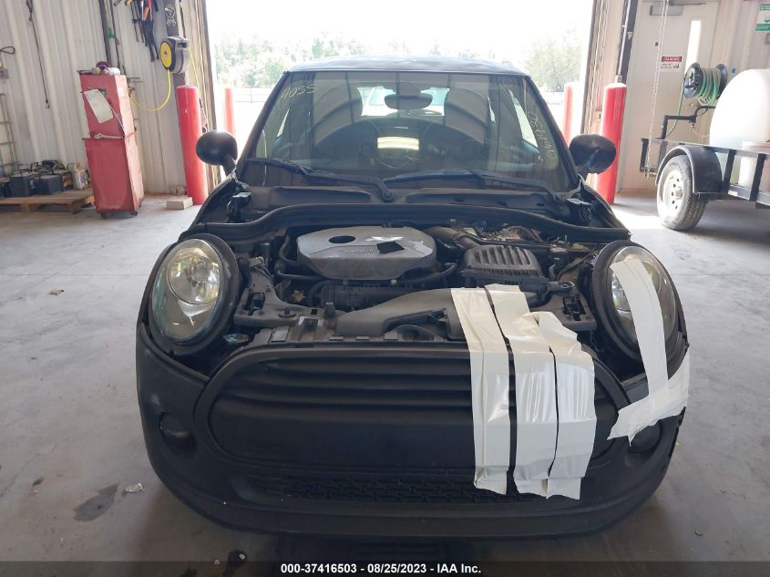 2018 MINI HARDTOP 2 DOOR COOPER/OXFORD EDITION WMWXP5C5XJ2G61930
