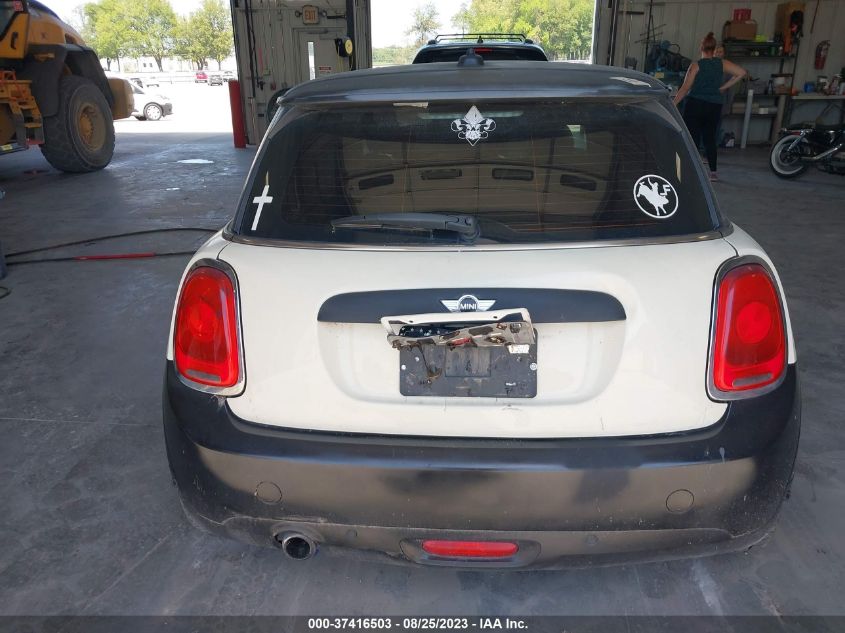 2018 MINI HARDTOP 2 DOOR COOPER/OXFORD EDITION WMWXP5C5XJ2G61930