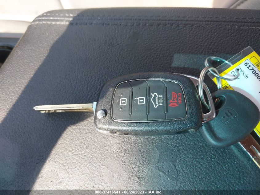 2016 HYUNDAI SONATA 2.4L SE - 5NPE24AFXGH332681