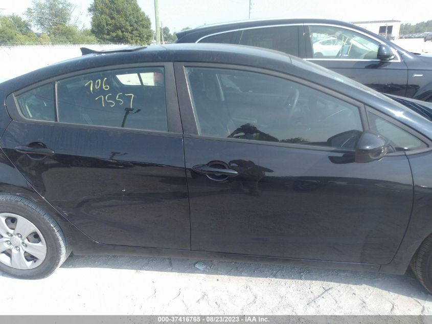 2017 KIA FORTE LX - 3KPFK4A72HE105200