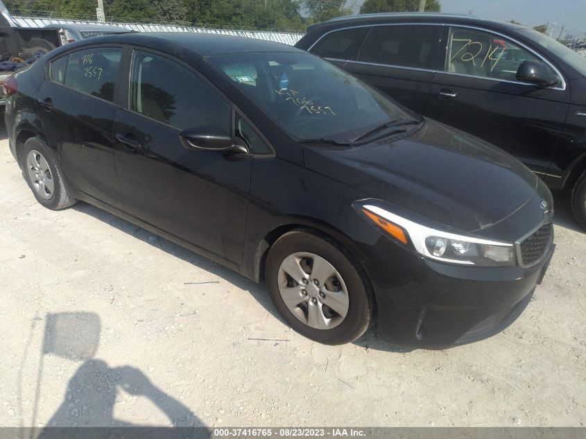 2017 KIA FORTE LX - 3KPFK4A72HE105200