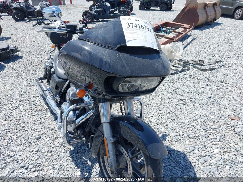 VIN 1HD1KTC19HB620574 2017 HARLEY-DAVIDSON FLTRXS ROAD GLIDE SPECIAL