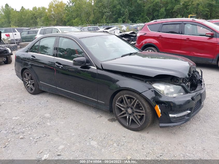 2013 MERCEDES-BENZ C-CLASS C 300 - WDDGF8AB4DR278774