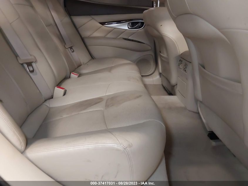 2015 INFINITI Q70 JN1BY1AR4FM562542