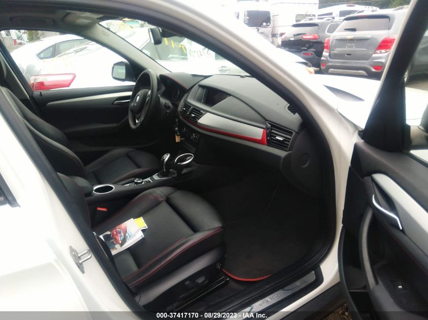 2015 BMW X1 XDRIVE28I - WBAVL1C52FVY31048