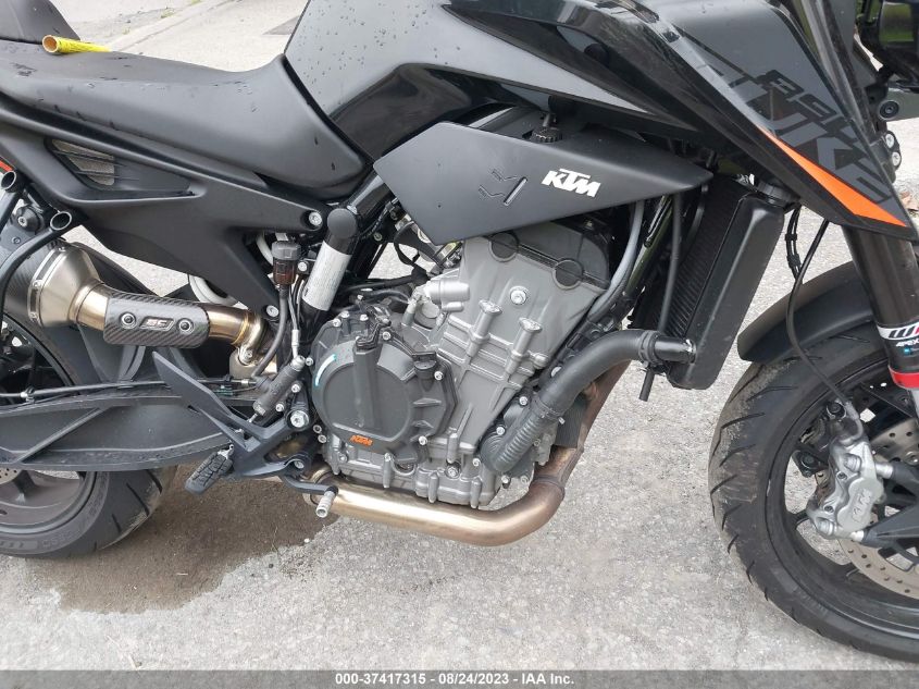 2021 KTM 890 DUKE R VBKTU9400MM812122