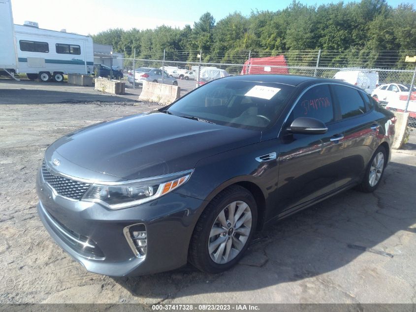 2018 KIA OPTIMA S - 5XXGT4L35JG191384