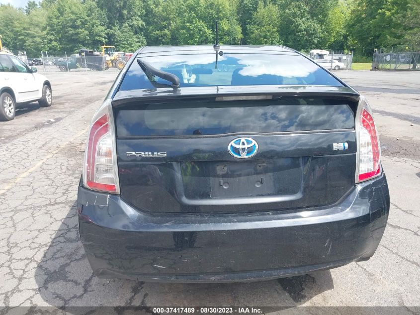 2014 TOYOTA PRIUS TWO - JTDKN3DUXE1781300