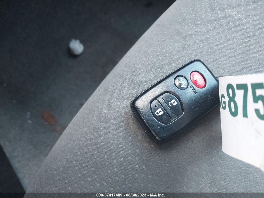 2014 TOYOTA PRIUS TWO - JTDKN3DUXE1781300
