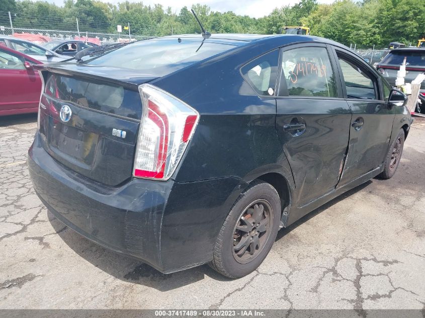 2014 TOYOTA PRIUS TWO - JTDKN3DUXE1781300