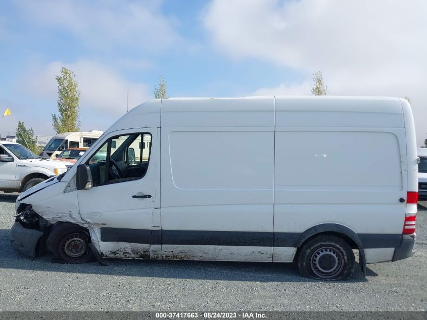 2014 MERCEDES-BENZ SPRINTER CARGO VANS WD3PE7CC7E5853126