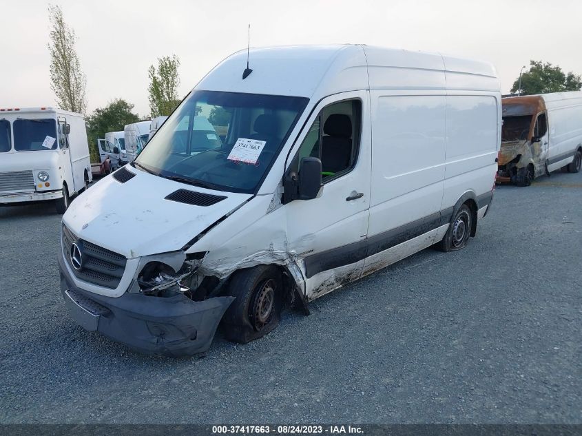 2014 MERCEDES-BENZ SPRINTER CARGO VANS WD3PE7CC7E5853126