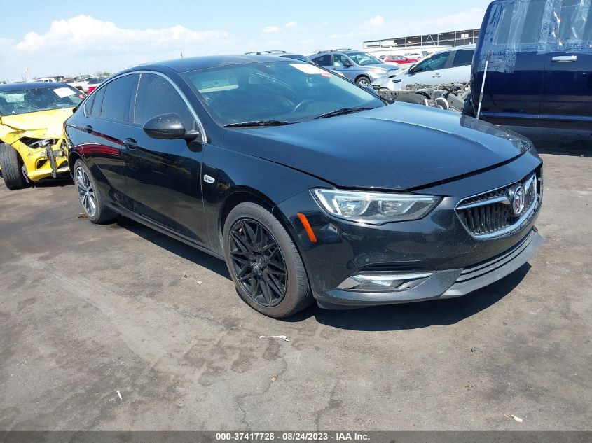 2018 BUICK REGAL SPORTBACK ESSENCE - W04GP6SX9J1116892