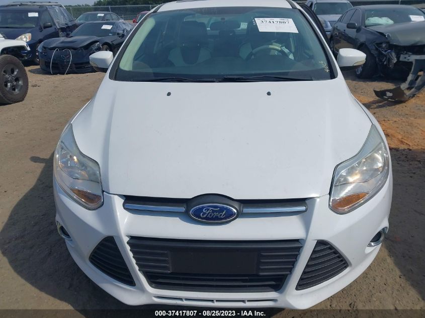 2014 FORD FOCUS SE - 1FADP3F2XEL443551