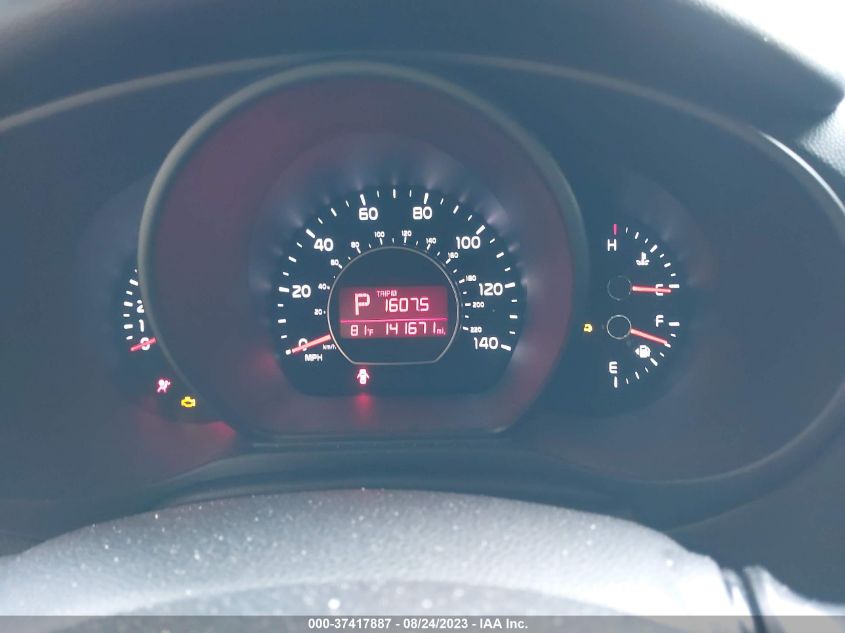 2015 KIA SOUL + - KNDJP3A50F7757329
