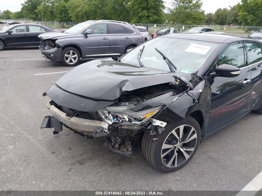 VIN 1N4AA6AP4JC365500 2018 NISSAN MAXIMA SV